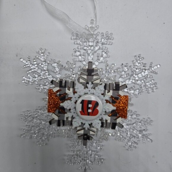 NWT Cincinnati Bengals Ornament NFL Football Christmas Holiday Decor OOAK - Picture 2 of 4